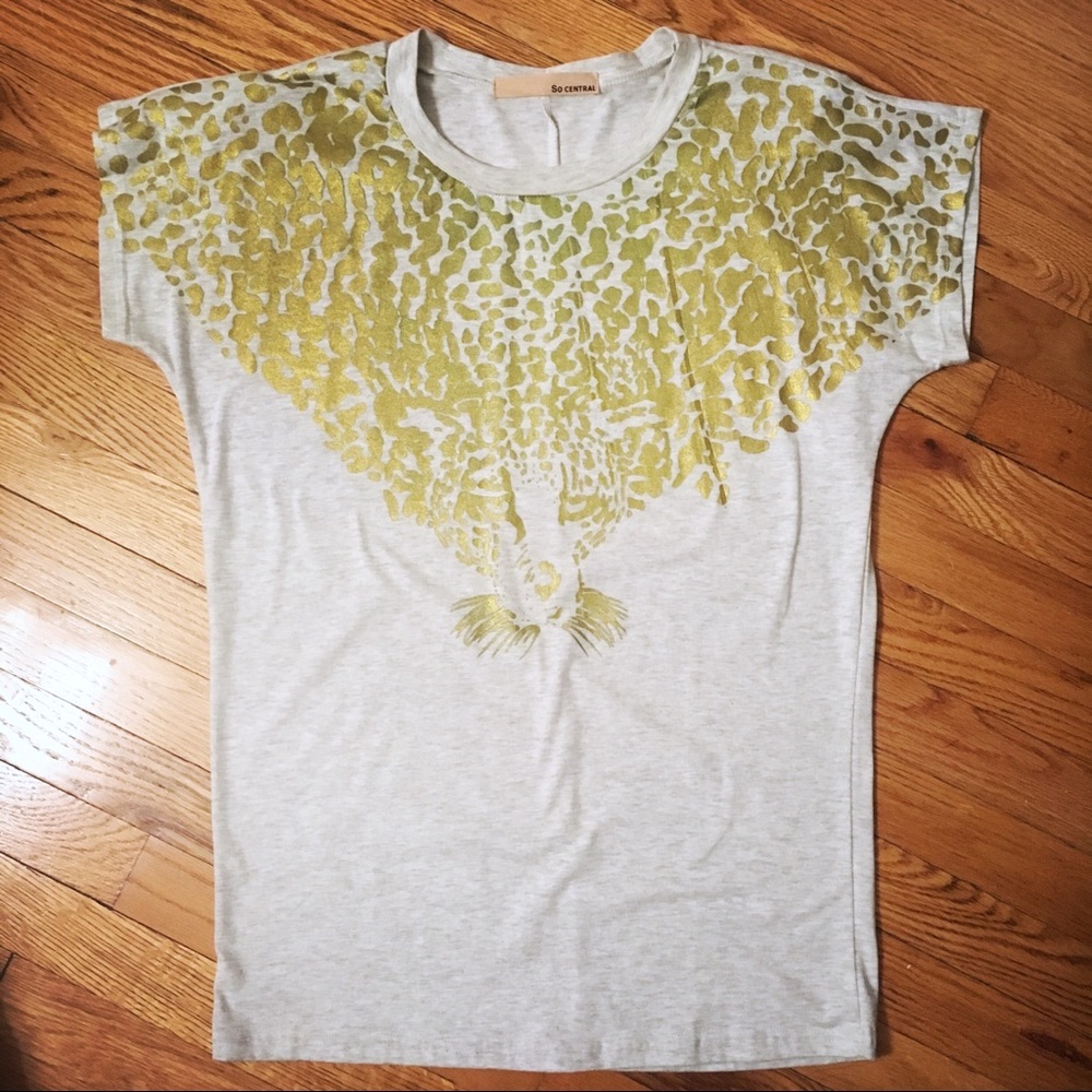 Gold cheetah graphic oversized T-shirt